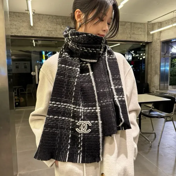 【CHANEL シャネル 】スカーフ32*186CM 241209 【CHANEL シャネル 】スカーフ32*186CM 241209