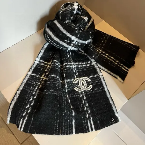 【CHANEL シャネル 】スカーフ32*186CM 241209 【CHANEL シャネル 】スカーフ32*186CM 241209