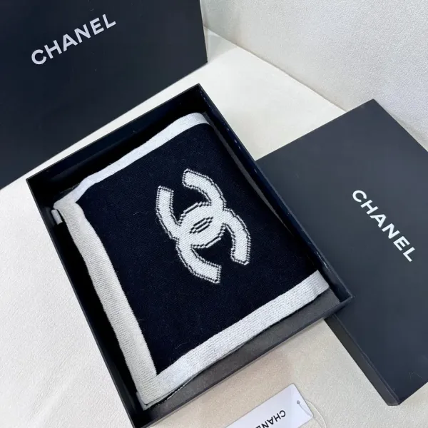 【CHANEL シャネル 】スカーフ30*180CM 241209 【CHANEL シャネル 】スカーフ30*180CM 241209