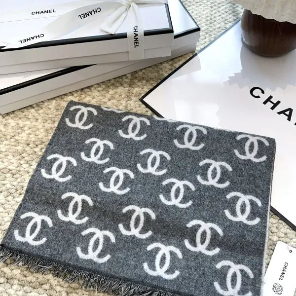 【CHANEL  シャネル 】スカーフ35*195CM  241209