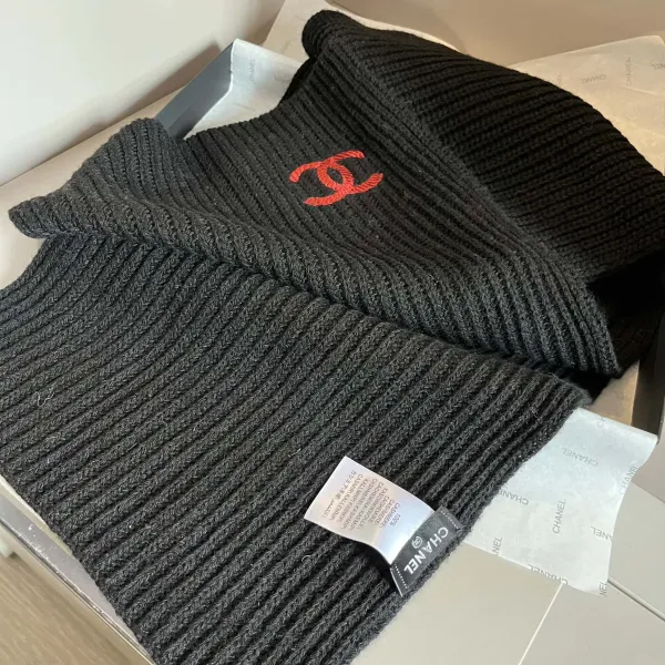 【CHANEL シャネル 】スカーフ30*180CM 241209 【CHANEL シャネル 】スカーフ30*180CM 241209