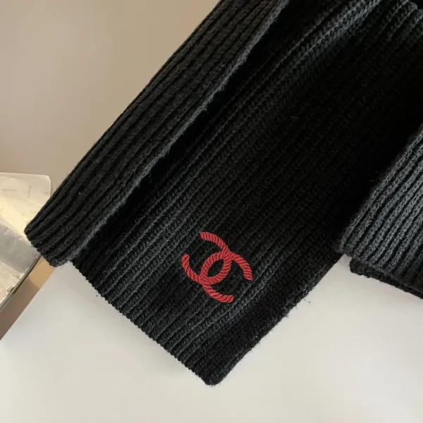 【CHANEL シャネル 】スカーフ30*180CM 241209 【CHANEL シャネル 】スカーフ30*180CM 241209