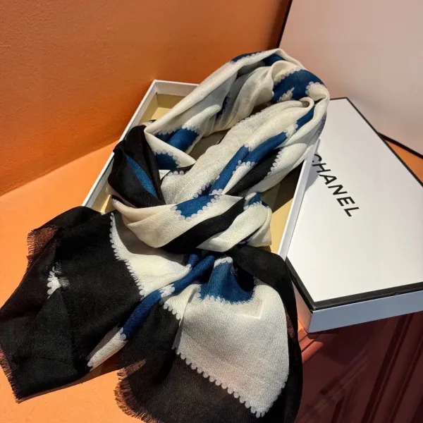 【CHANEL シャネル 】スカーフ100*200CM 241209 【CHANEL シャネル 】スカーフ100*200CM 241209