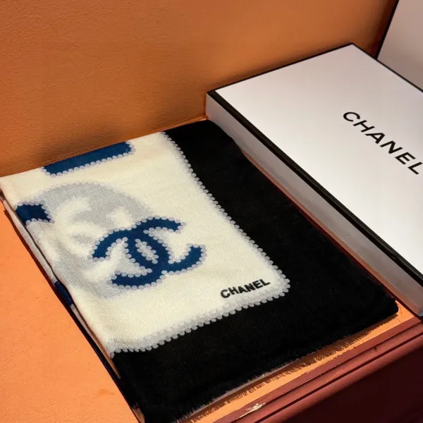 【CHANEL シャネル 】スカーフ100*200CM 241209 【CHANEL シャネル 】スカーフ100*200CM 241209