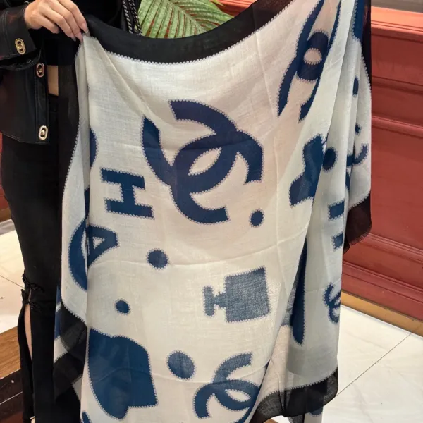 【CHANEL シャネル 】スカーフ100*200CM 241209 【CHANEL シャネル 】スカーフ100*200CM 241209