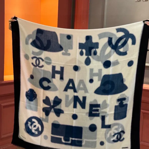 【CHANEL シャネル 】スカーフ100*200CM 241209 【CHANEL シャネル 】スカーフ100*200CM 241209