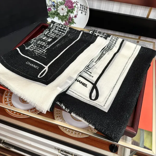 【CHANEL シャネル 】スカーフ100*200CM 241209 【CHANEL シャネル 】スカーフ100*200CM 241209