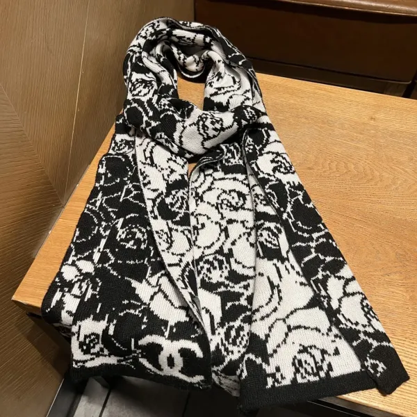 【CHANEL シャネル 】スカーフ80*200CM 241209 【CHANEL シャネル 】スカーフ80*200CM 241209