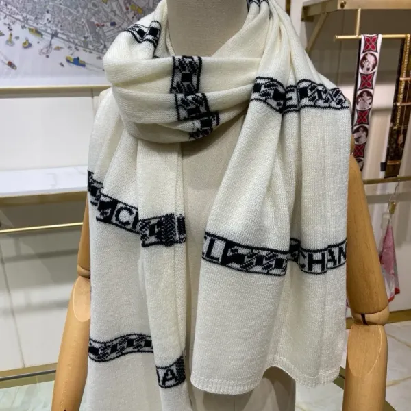 【CHANEL シャネル 】スカーフ60*190CM 241107 【CHANEL シャネル 】スカーフ60*190CM 241107