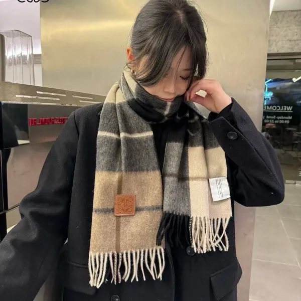 【LOEWE ロエベ】スカーフ 30*180CM 241207 【LOEWE ロエベ】スカーフ 30*180CM 241207
