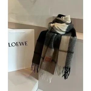 【LOEWE ロエベ】スカーフ 30*180CM 241207 【LOEWE ロエベ】スカーフ 30*180CM 241207