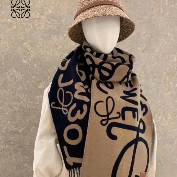 【LOEWE ロエベ】スカーフ30*180CM 241207 【LOEWE ロエベ】スカーフ30*180CM 241207
