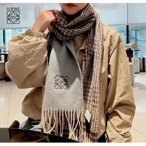 【LOEWE ロエベ】スカーフ 35*180CM 241207 【LOEWE ロエベ】スカーフ 35*180CM 241207