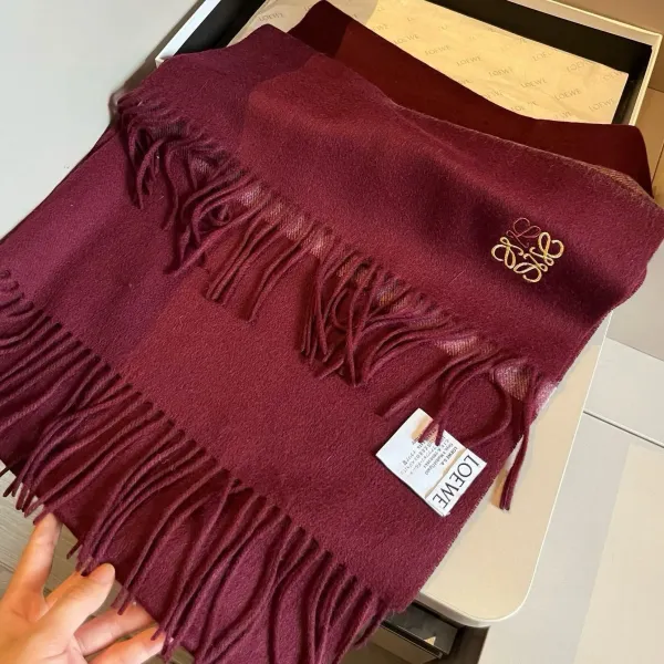 【LOEWE ロエベ】スカーフ 35*180CM 241207 【LOEWE ロエベ】スカーフ 35*180CM 241207