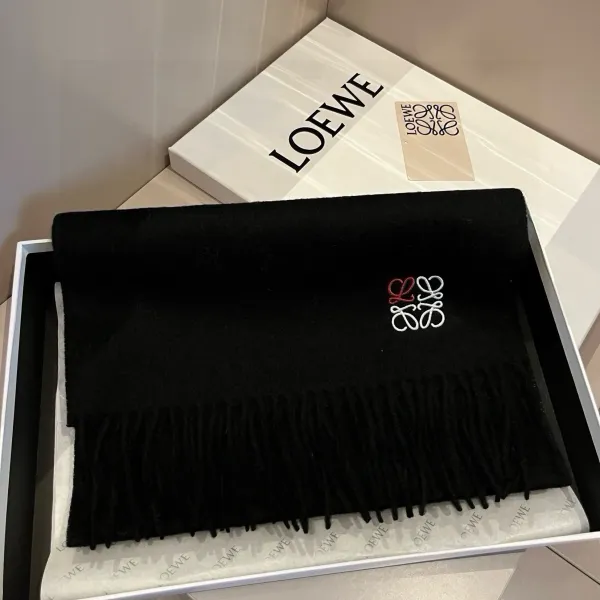 【LOEWE ロエベ】スカーフ 30*180CM 241207 【LOEWE ロエベ】スカーフ 30*180CM 241207