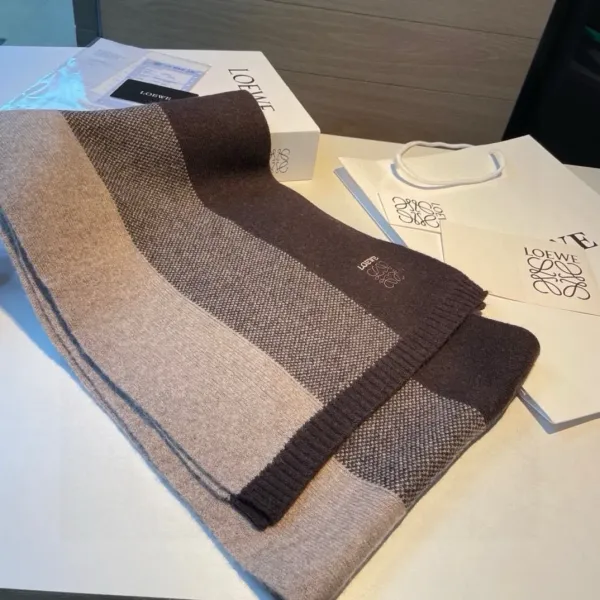 【LOEWE ロエベ】スカーフ 30*190CM 241109 【LOEWE ロエベ】スカーフ 30*190CM 241109