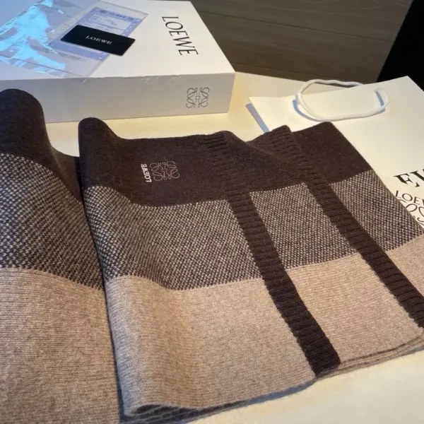 【LOEWE ロエベ】スカーフ 30*190CM 241109 【LOEWE ロエベ】スカーフ 30*190CM 241109