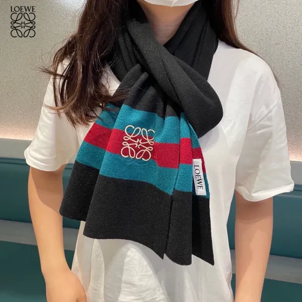 【LOEWE ロエベ】スカーフ180*32CM 241109 【LOEWE ロエベ】スカーフ180*32CM 241109