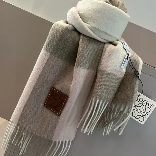 【LOEWE ロエベ】スカーフ30*180CM   241109