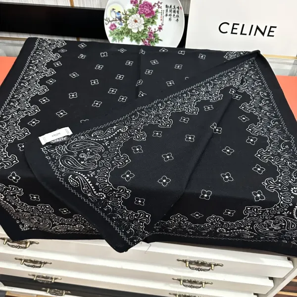 【CELINE セリーヌ】スカーフ 65*185CM 241108 【CELINE セリーヌ】スカーフ 65*185CM 241108