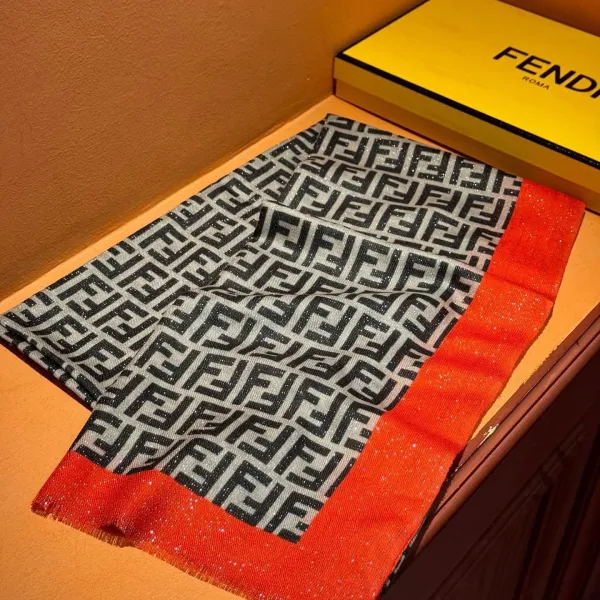 【FENDI フェンディ】スカーフ 30*180CM 241207 【FENDI フェンディ】スカーフ 30*180CM 241207