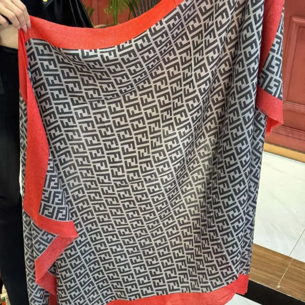 【FENDI フェンディ】スカーフ 30*180CM 241207 【FENDI フェンディ】スカーフ 30*180CM 241207