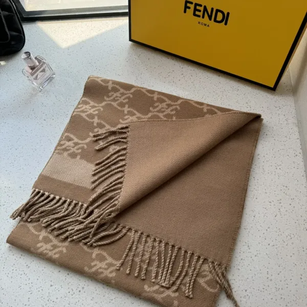 【FENDI フェンディ】スカーフ 35*215CM 241207 【FENDI フェンディ】スカーフ 35*215CM 241207