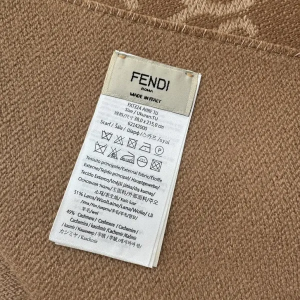 【FENDI フェンディ】スカーフ 35*215CM 241207 【FENDI フェンディ】スカーフ 35*215CM 241207