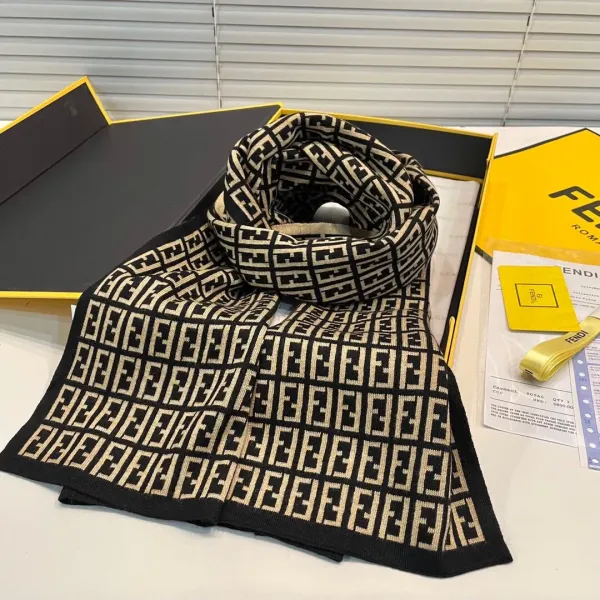 【FENDI フェンディ】スカーフ32*200CM 241109 【FENDI フェンディ】スカーフ32*200CM 241109