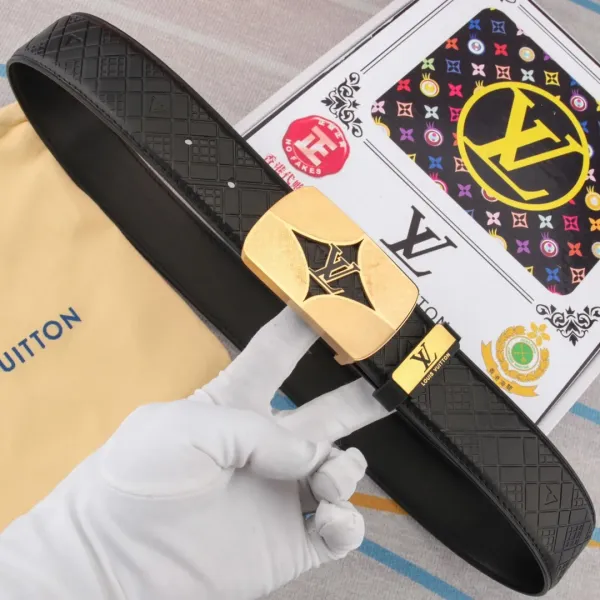 LV【LOUIS VUITTON】(ルイヴィトン) 3.8cmベルト メンズ 240903 LV【LOUIS VUITTON】(ルイヴィトン) 3.8cmベルト メンズ 240903