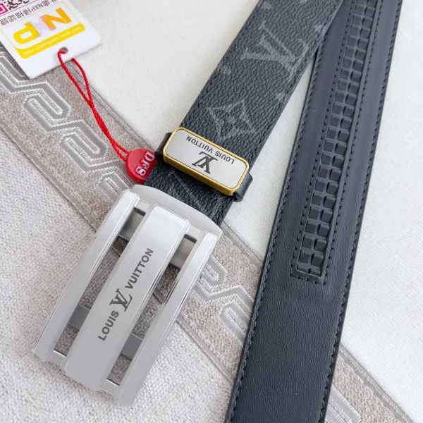 LV【LOUIS VUITTON】(ルイヴィトン) 3.5cmベルト メンズ 240903 LV【LOUIS VUITTON】(ルイヴィトン) 3.5cmベルト メンズ 240903