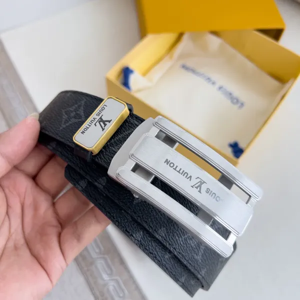LV【LOUIS VUITTON】(ルイヴィトン) 3.5cmベルト メンズ 240903 LV【LOUIS VUITTON】(ルイヴィトン) 3.5cmベルト メンズ 240903