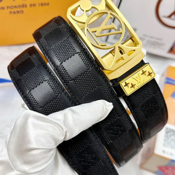【LOUIS VUITTON】(ルイヴィトン) 3.8cmベルト メンズ 24706 【LOUIS VUITTON】(ルイヴィトン) 3.8cmベルト メンズ 24706