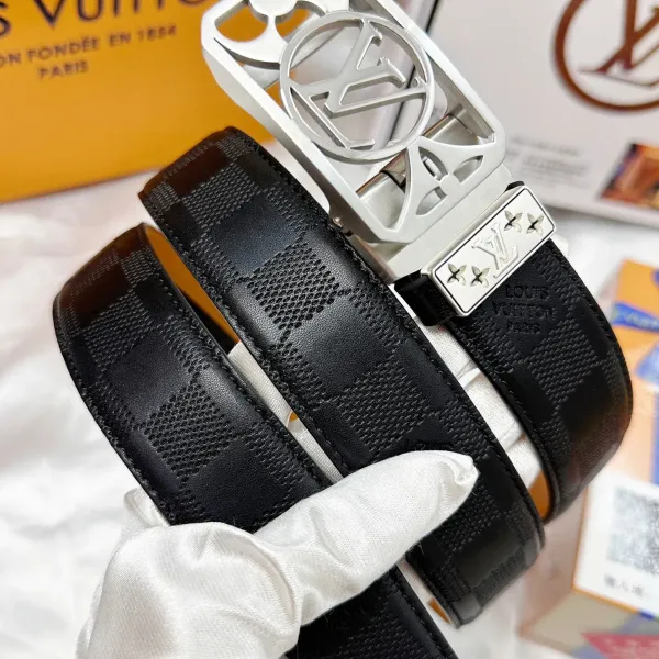 【LOUIS VUITTON】(ルイヴィトン) 3.8cmベルト メンズ 24706 【LOUIS VUITTON】(ルイヴィトン) 3.8cmベルト メンズ 24706