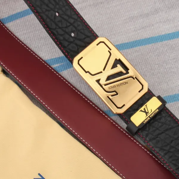 【LOUIS VUITTON】(ルイヴィトン) 3.8cmベルト メンズ 24706 【LOUIS VUITTON】(ルイヴィトン) 3.8cmベルト メンズ 24706