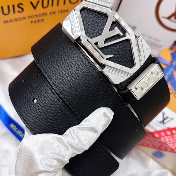 【LOUIS VUITTON】(ルイヴィトン) 3.8cmベルト メンズ 24706 【LOUIS VUITTON】(ルイヴィトン) 3.8cmベルト メンズ 24706
