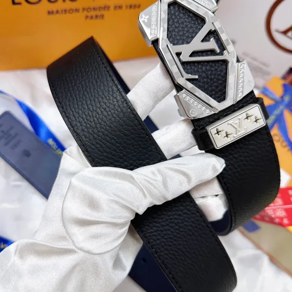 【LOUIS VUITTON】(ルイヴィトン) 3.8cmベルト メンズ 24706 【LOUIS VUITTON】(ルイヴィトン) 3.8cmベルト メンズ 24706