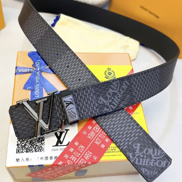 【LOUIS VUITTON】(ルイヴィトン) 3.8cmベルト メンズ 【LOUIS VUITTON】(ルイヴィトン) 3.8cmベルト メンズ