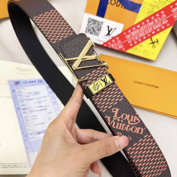 【LOUIS VUITTON】(ルイヴィトン) 3.8cmベルト メンズ 【LOUIS VUITTON】(ルイヴィトン) 3.8cmベルト メンズ