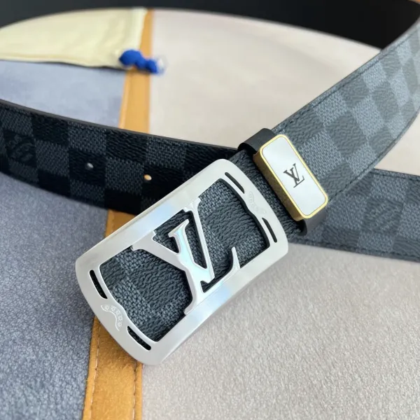 【 LOUIS VUITTON】(ルイヴィトン) 3.5cmベルト メンズ