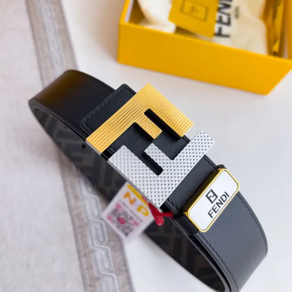 【FENDI】(フェンディ) 3.5cmベルト メンズ 240903