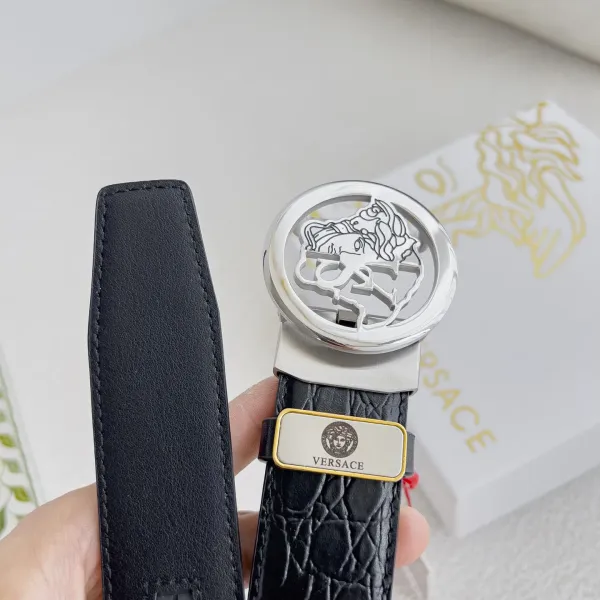 【VERSACE】(ヴェルサーチ) 3.5cmベルト メンズ 240903 【VERSACE】(ヴェルサーチ) 3.5cmベルト メンズ 240903