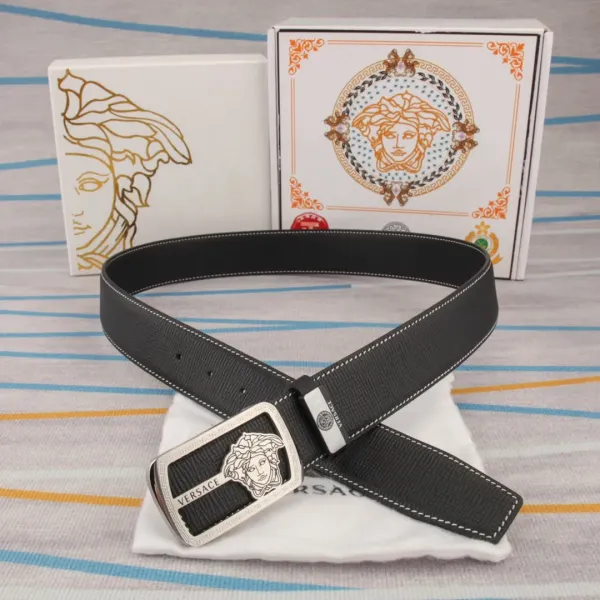 【VERSACE】(ヴェルサーチ) 3.8cmベルト メンズ 240903 【VERSACE】(ヴェルサーチ) 3.8cmベルト メンズ 240903