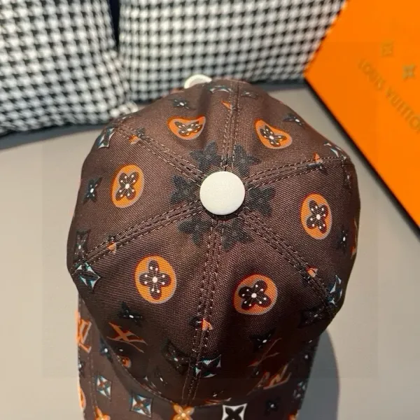LV【LOUIS VUITTON ルイヴィトン】【数量限定】 野球帽 / ハット  241126