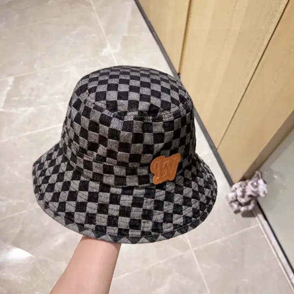 LV  LOUIS VUITTON( ルイヴィトン)フィッシャーマンズハット   241126