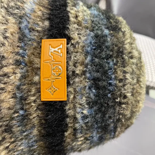 LV  LOUIS VUITTON( ルイヴィトン)フィッシャーマンズハット   241126