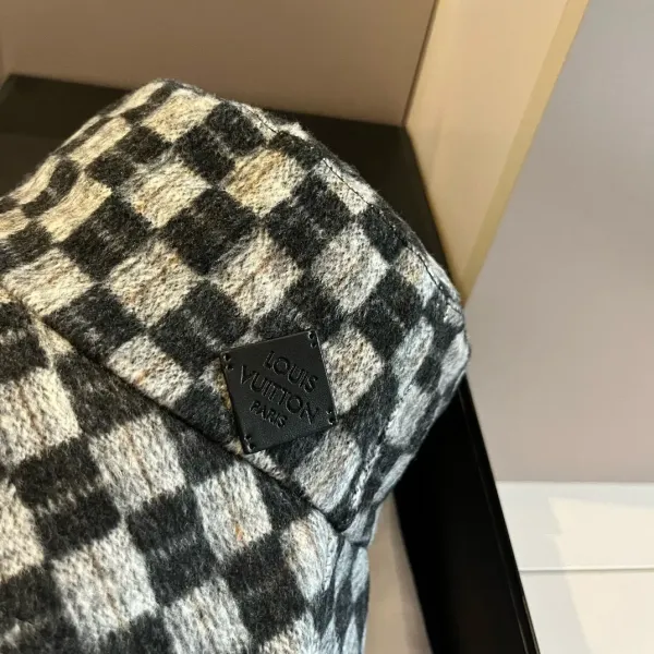 LV  LOUIS VUITTON( ルイヴィトン)フィッシャーマンズハット   241126