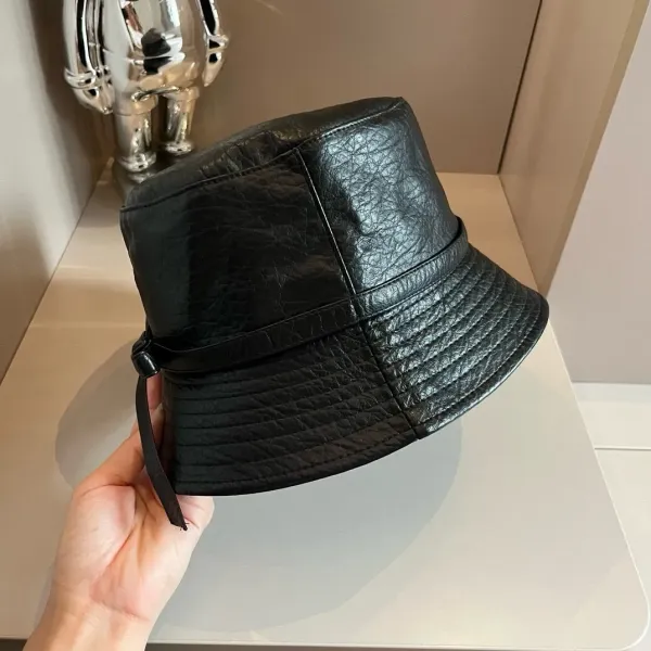 LV LOUIS VUITTON( ルイヴィトン)フィッシャーマンズハット  241011