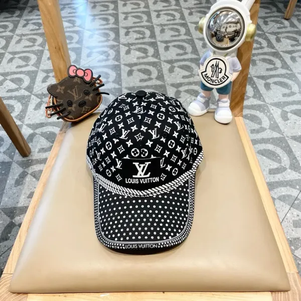 LV 【LOUIS VUITTON  ルイヴィトン】【数量限定】 野球帽 / ハット  241011