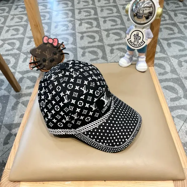 LV 【LOUIS VUITTON  ルイヴィトン】【数量限定】 野球帽 / ハット  241011